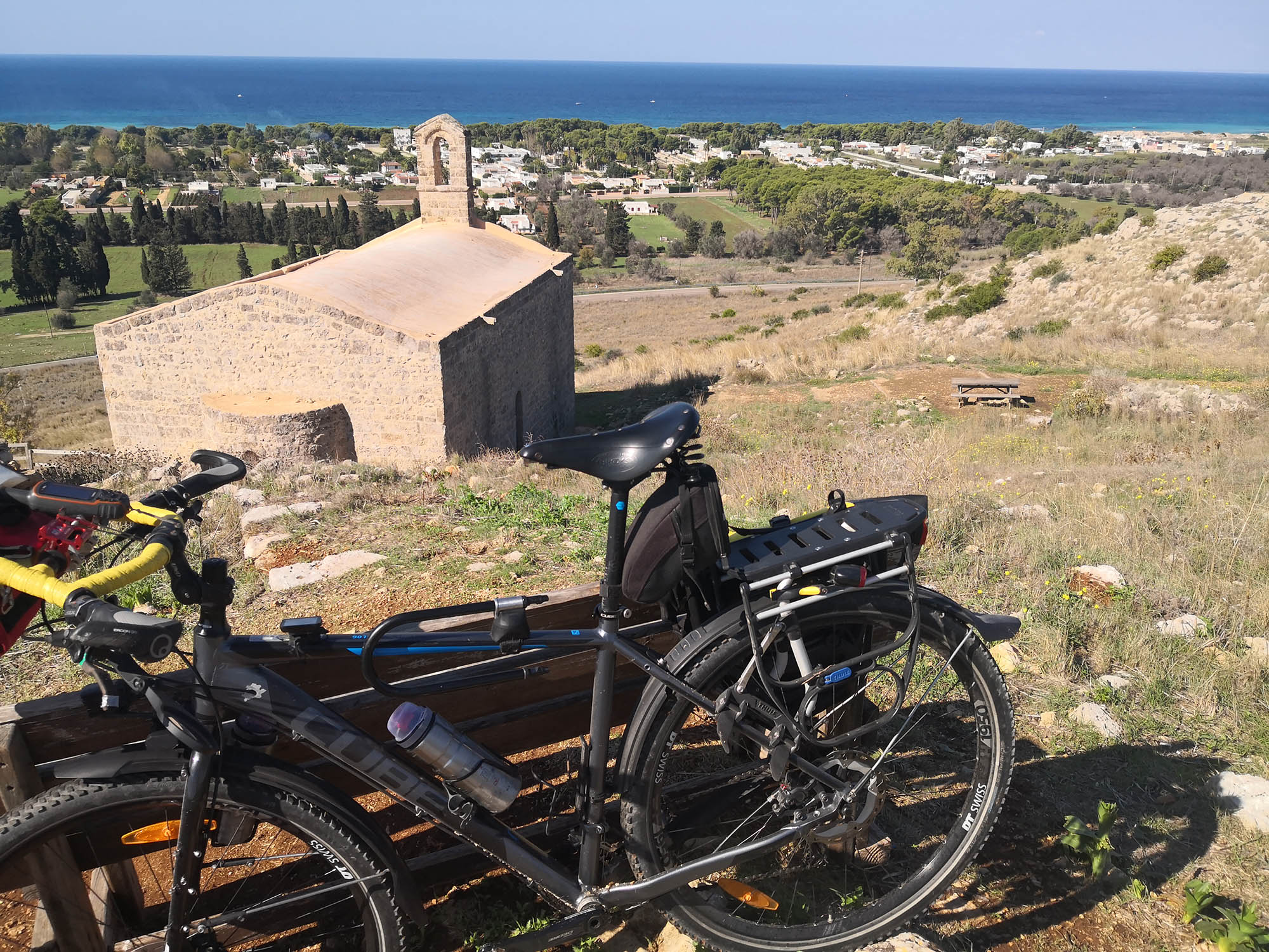 abbazia, san mauro, sannicola, bizantino, saraceni, salento bike trail, promontorio, cicloturismo, acchiatura, leggende, storie