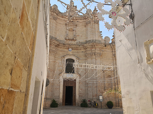 La facciata frontale San Giuseppe a Copertino