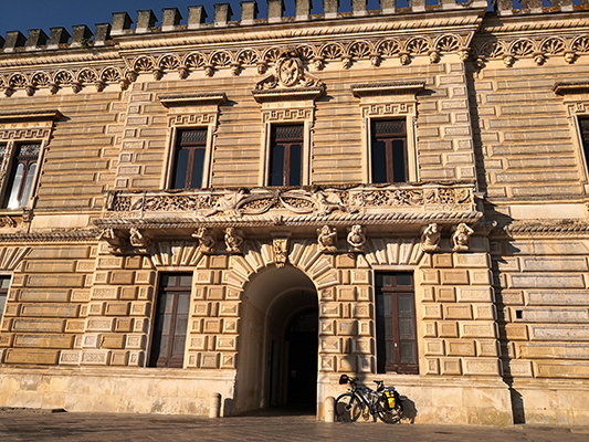 Ingresso al castello di Nardò