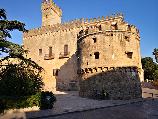 Torrione del castello di Nardò