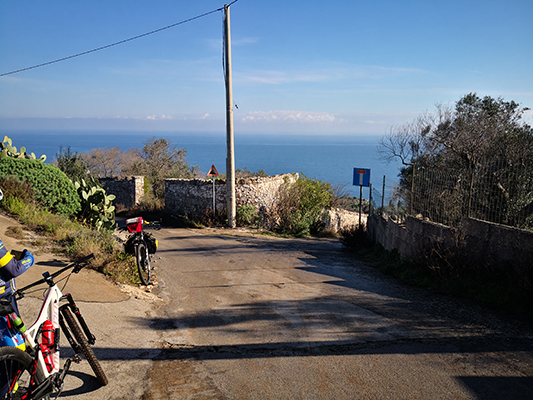 Il mare adriatico nei pressi di Gagliano del Capo