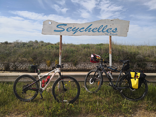 Seychelles in bicicletta nel Salento